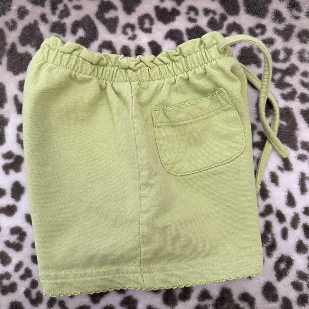 Y2K Gymboree Knit Shorts in Light Green Size Small 3 Years